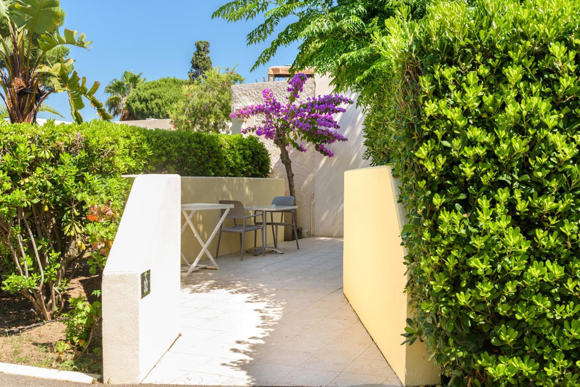 Residence San Pellegrino Folelli Exterior photo